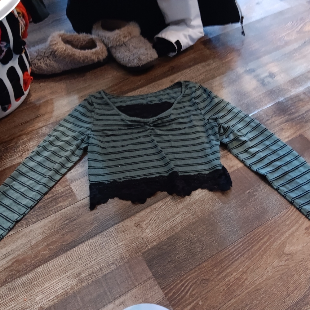 Crop top